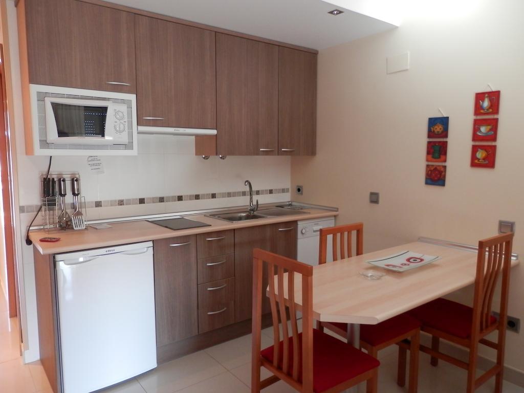 Apartamentos Monte Hernanz Риаса Номер фото