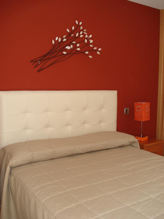 Apartamentos Monte Hernanz Риаса Номер фото