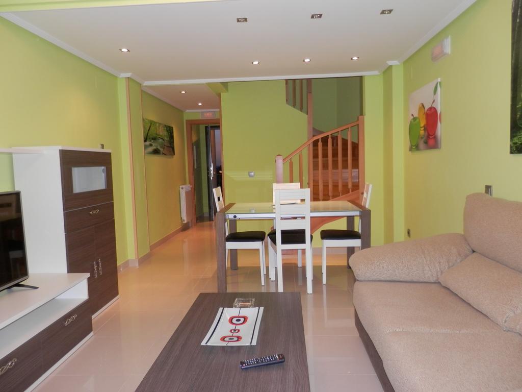 Apartamentos Monte Hernanz Риаса Экстерьер фото