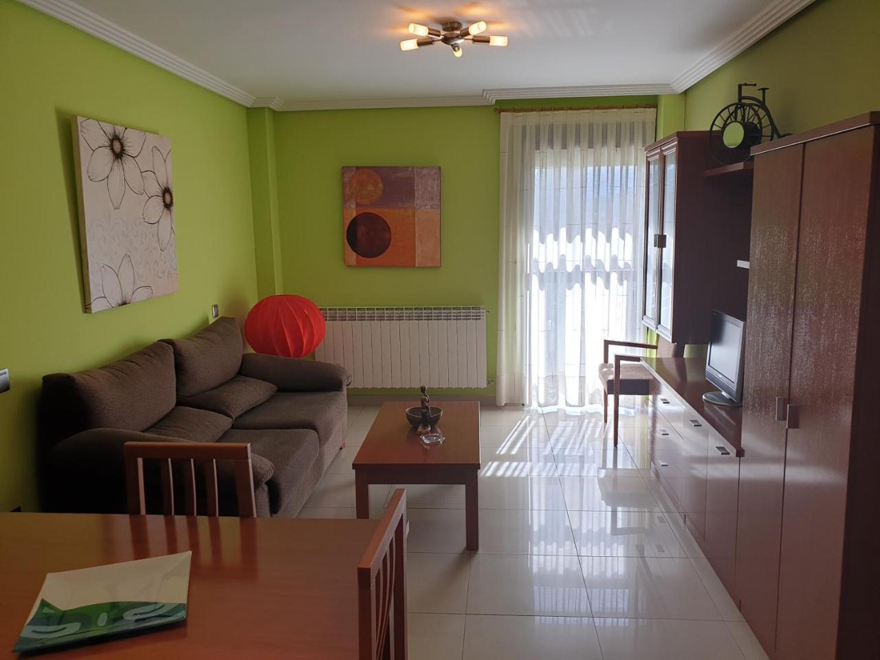 Apartamentos Monte Hernanz Риаса Экстерьер фото